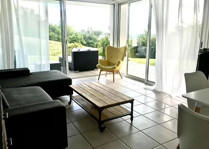 Beau T2 50 M2 Avec Vue, Terrasse, 2 A 3 Personnes
